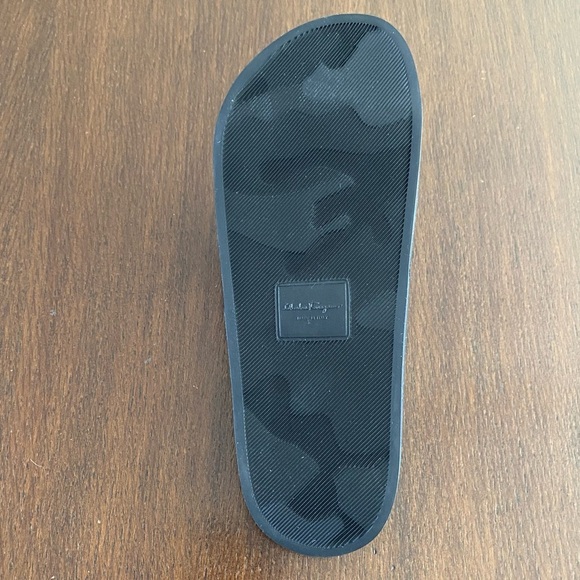 Salvatore Ferragamo New Black Groovy Slides Size 9 - Picture 8 of 12